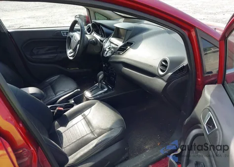 2015 Ford Fiesta Titanium z USA, uszkodzony, nr VIN 3FADP4FJ4FM158194